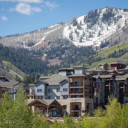 Silverado Lodge Rustic Condo With Private Balcony